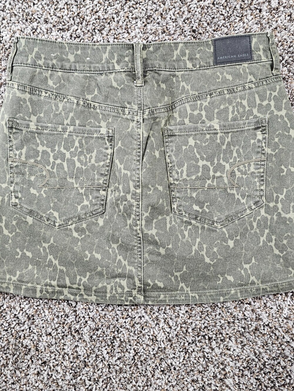 American Eagle Womens Sz 8 Hi Rise Mini Skirt Denim Green Abstract Y2K - Picture 6 of 6
